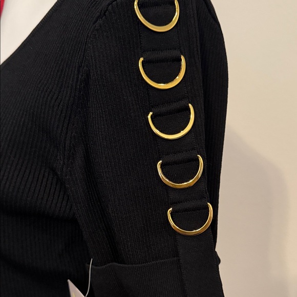 Cable & Gauge Black Top with Gold Ring Accents - Picture 4 of 7